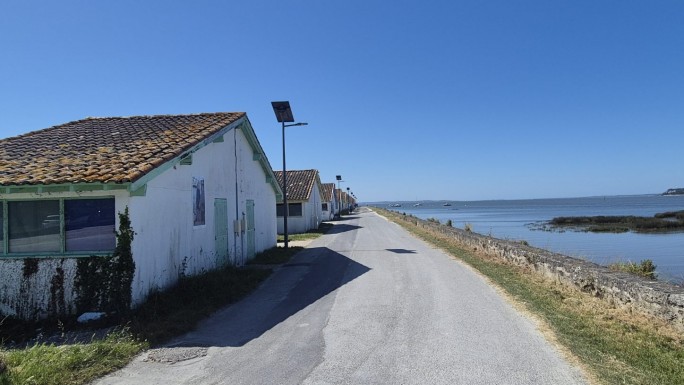 Arès - Enfouissemnt des réseaux (19).jpg